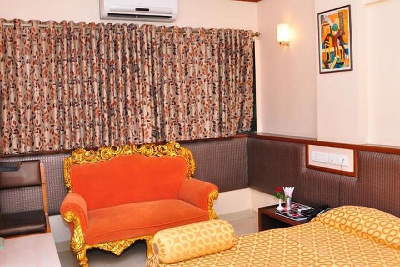 Hotel Siddhartha Mumbai Exterior foto